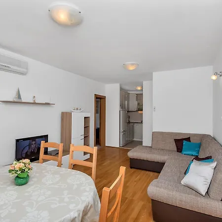 Apartment Peskera